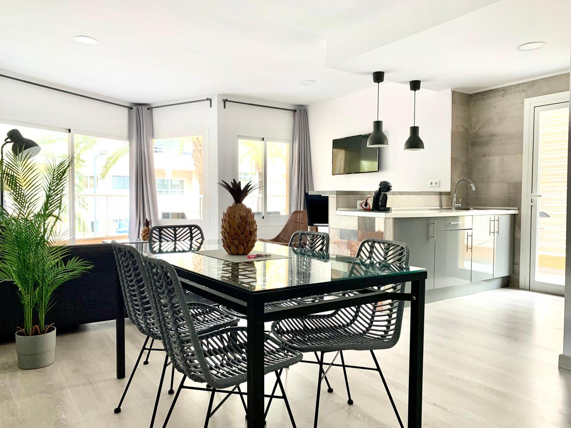 Apartment Palmeras *